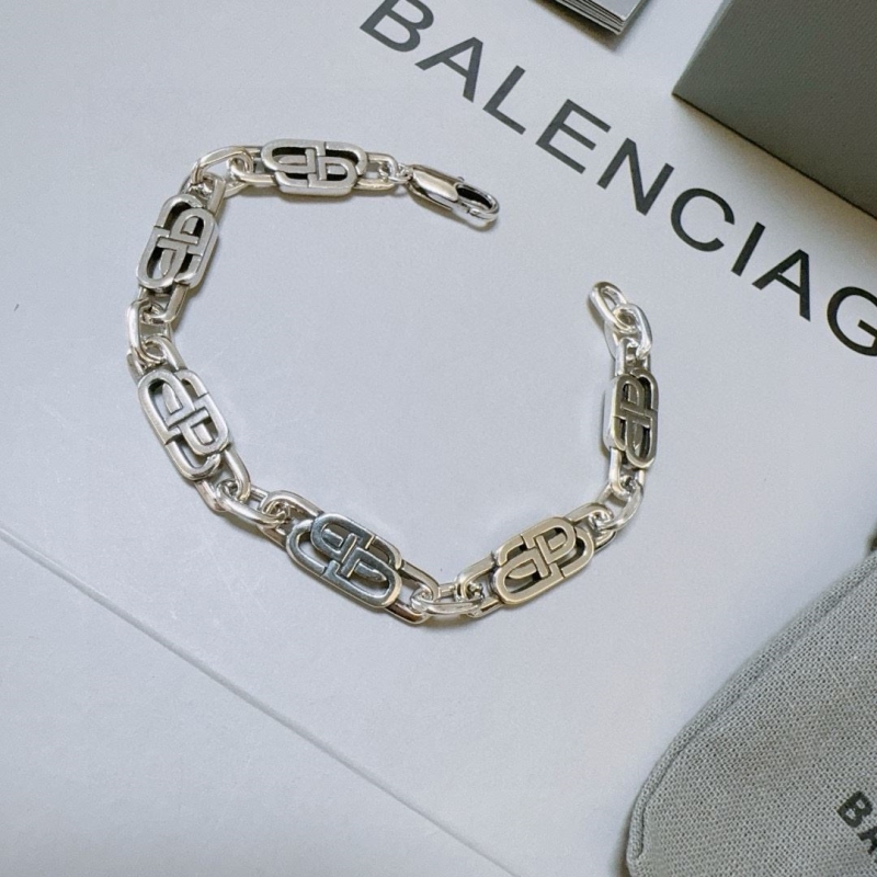 Ba1en*iaga bracelets